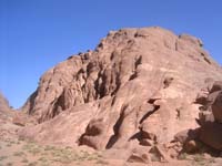 20050414_252_Egypt_Mount_Sinai_Descent_of_Mt._Sinai_Rock_Climbing_048